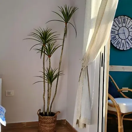 Nuci'S Place 2, Sunny Apartment With Balcony Near Blloku Tirana Exterior photo