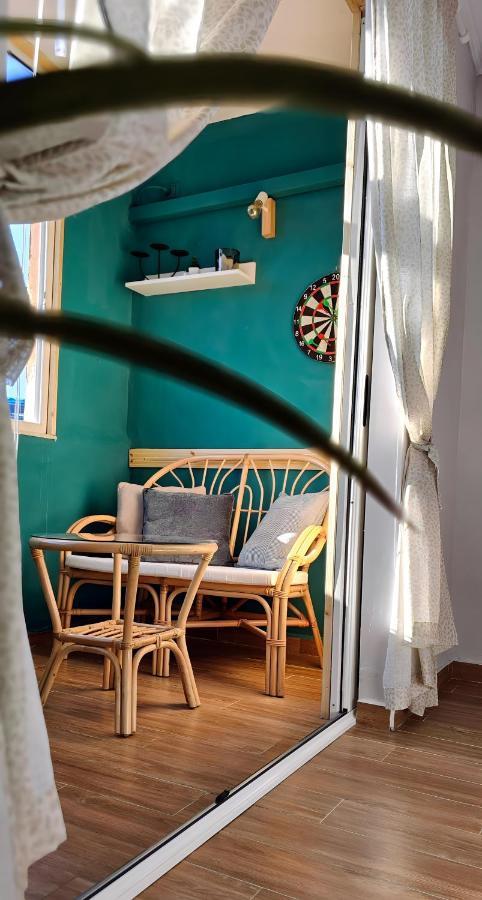 Apartment Nuci's Place 2, Sunny With Balcony Near Blloku Tirana